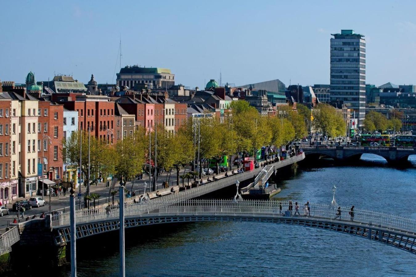 Wellington Temple Bar Hotel Dublin Exterior foto